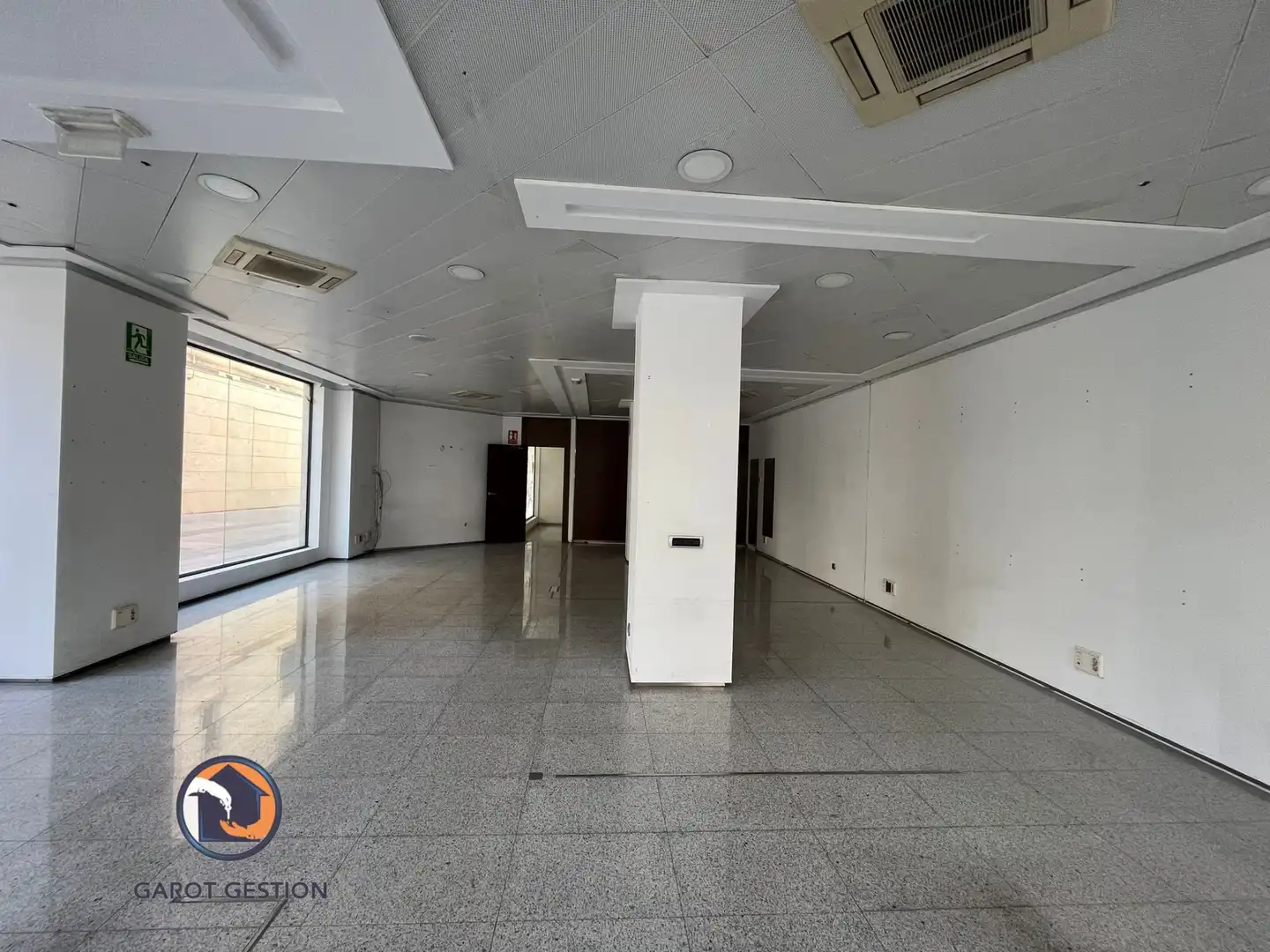 Local en venda en San Fernando de Henares amb Aire condicionat i Internet