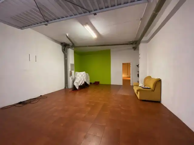 Gewerbefläche zum Verkauf in N/A, imagen 3