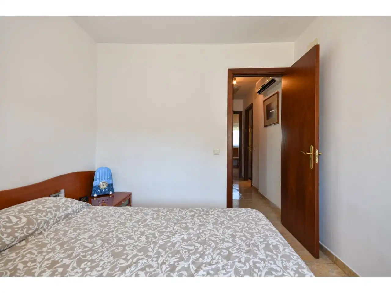 Dormitori de Casa adosada en venda en Canovelles amb Aire condicionat i Calefacció