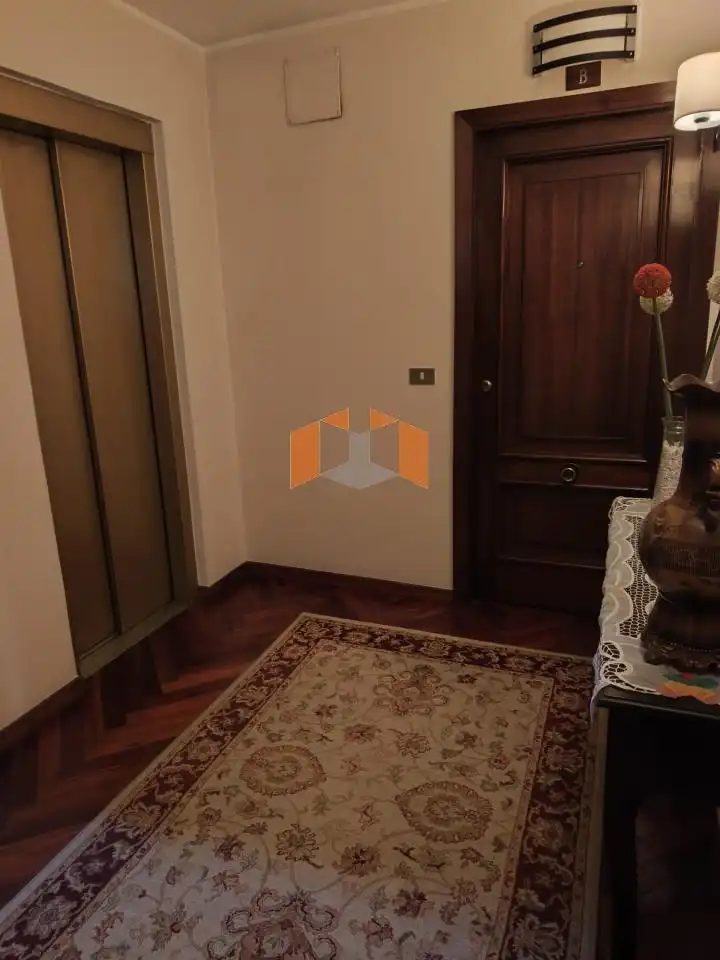 Piso con ascensor en venta en Centro Urbano, imagen 5