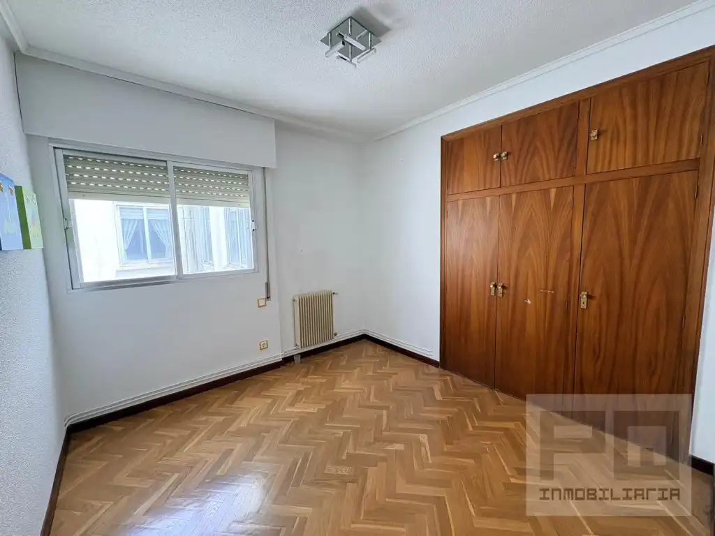 Schlafzimmer von Wohnung zur Miete in Las Navas del Marqués 