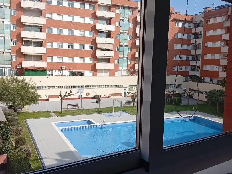 Flat with pool for sale in Carrer de les Antilles 34, imagen 2