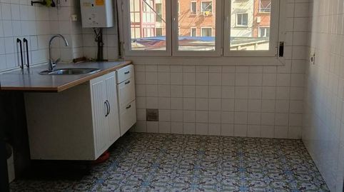 Foto 2 de Piso en venta en Arteagabeitia - Retuerto - Kareaga, Barakaldo