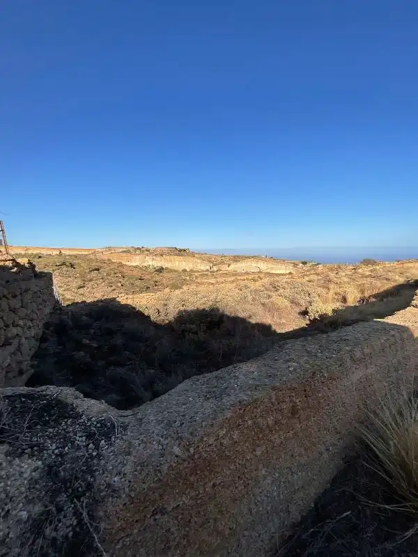 Vista exterior de Terreno en venta en El Desierto