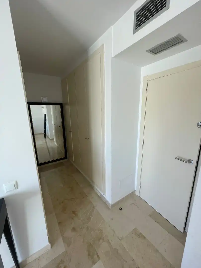 Einfamilien-Reihenhaus zum Verkauf in Santa Eulària des Riu mit Klimaanlage, Terrasse und Möbliert