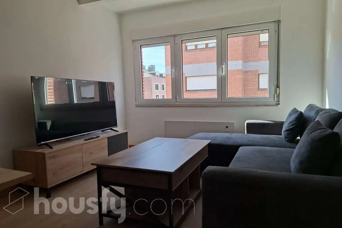 Wohnzimmer von Wohnung zur Miete in Siero mit Heizung, Parkett und Terrasse