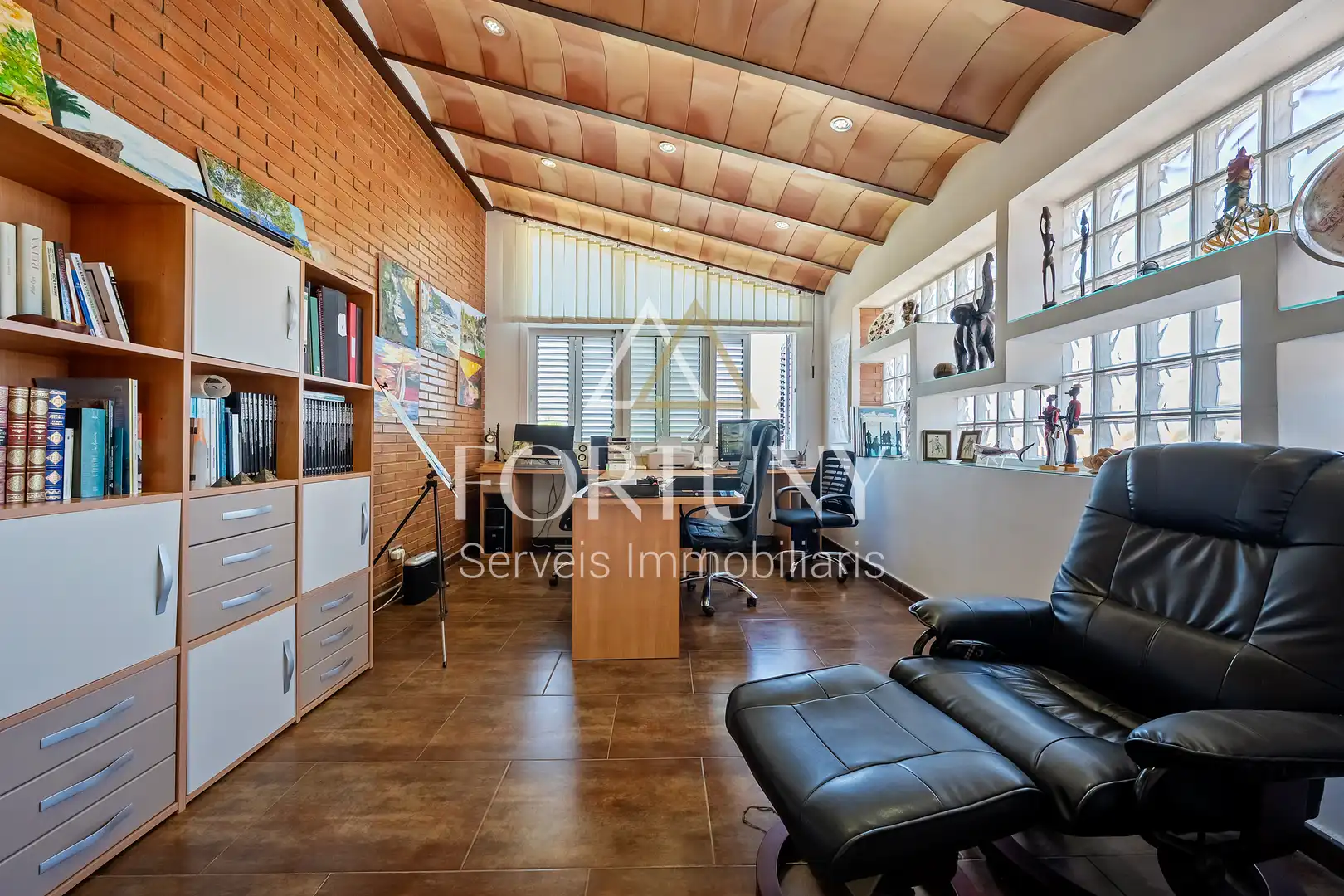 Houses for sale in ALTA GARROTXA, La Móra