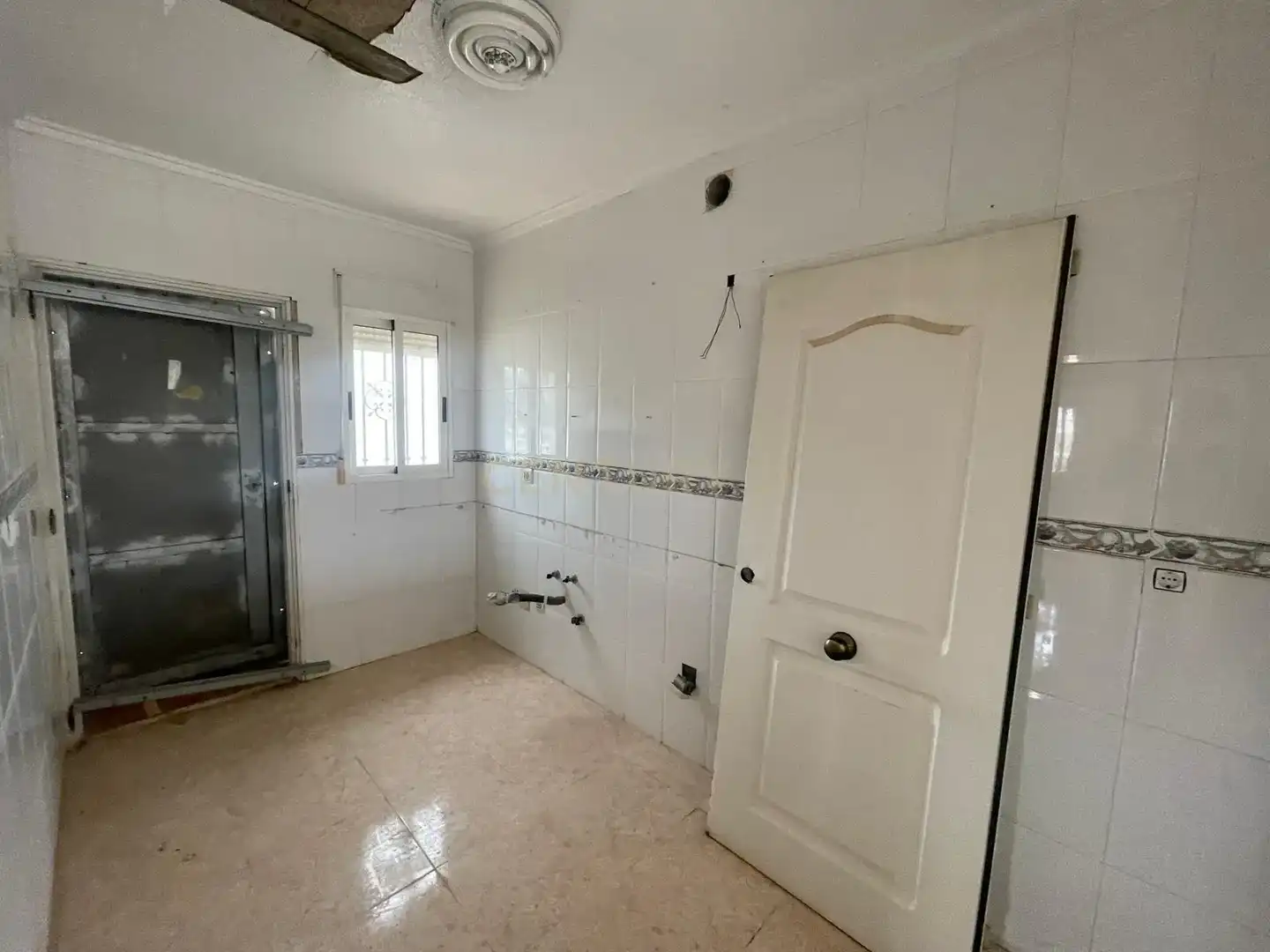 Casa o xalet en venda a Paraguay - Residencial Montegolf, 40, -1, Villamartín - Las Filipinas