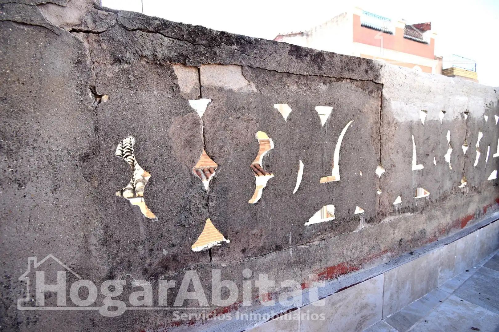 Exterior view of Houses for sale in Alzira  with Terrace and Balcony