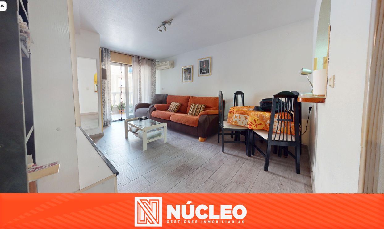 Flat for sale in Calle Arquitecto Larramendi, 20, Avenida Habaneras - Curva de Palangre