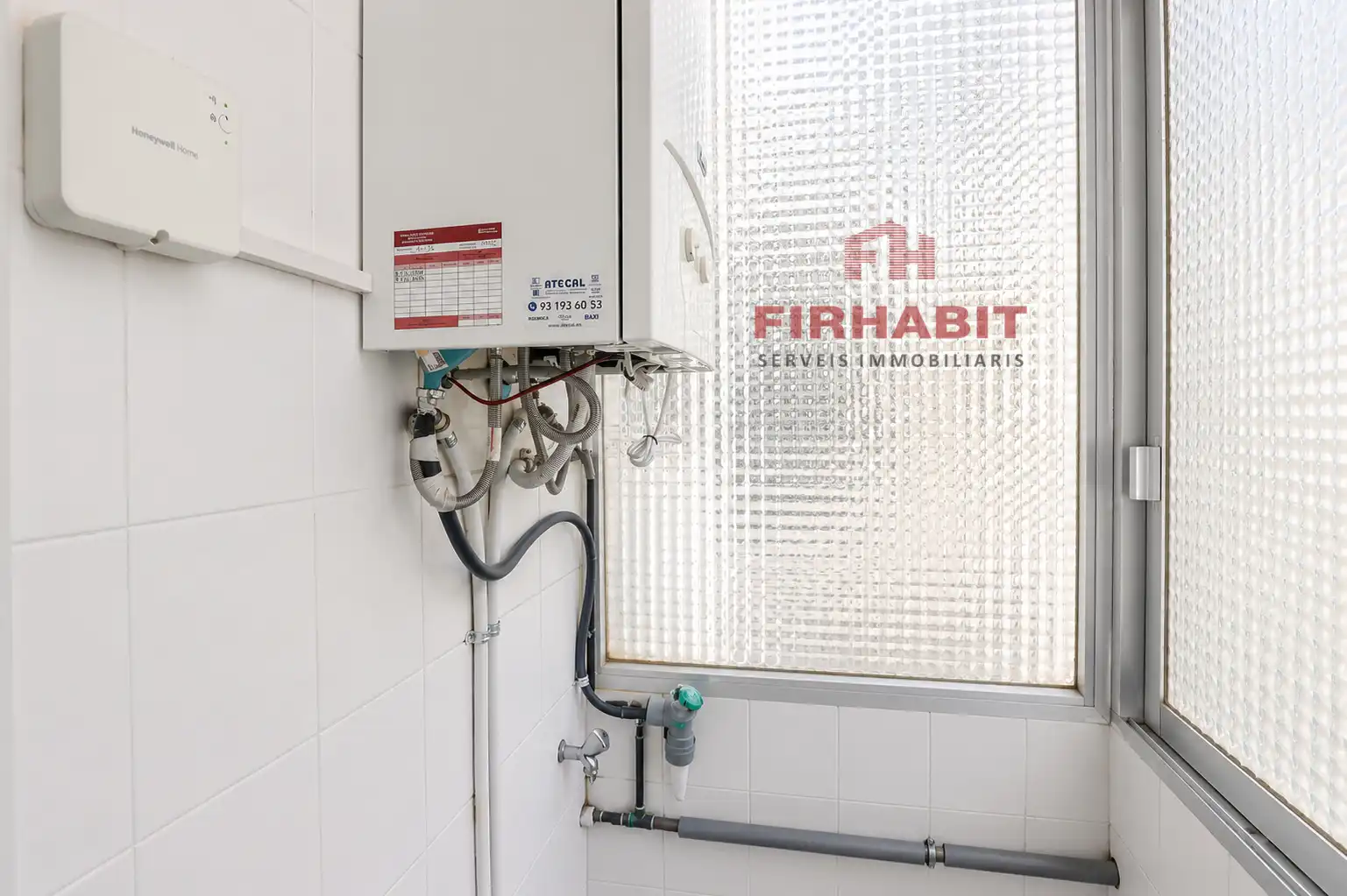 Bathroom of Flat for sale in Arenys de Mar  with Air Conditioner, Heating and Parquet flooring
