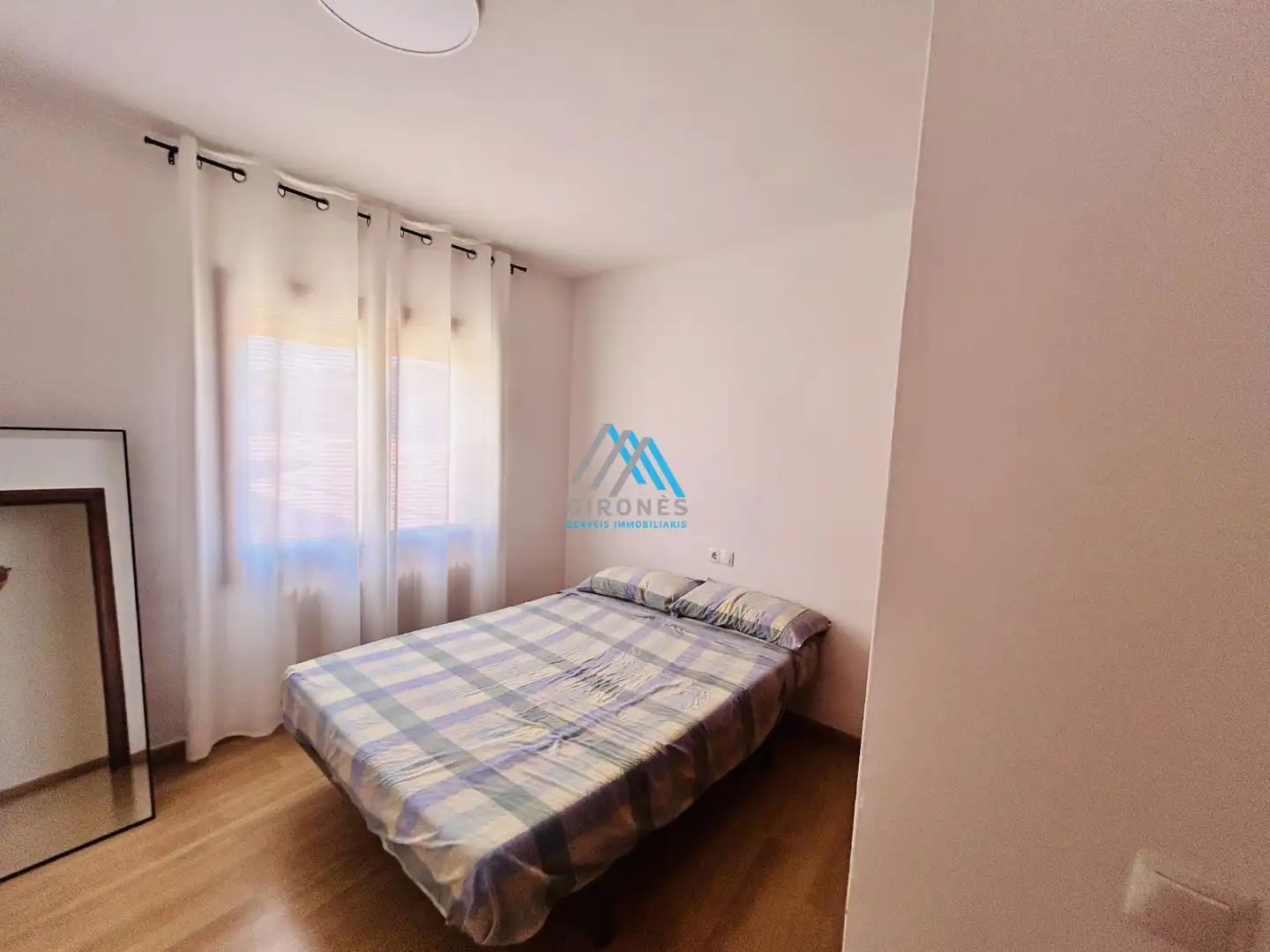 Bedroom of Flat for rent in Sant Feliu de Guíxols  with Air Conditioner, Heating and Parquet flooring