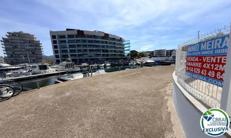 Parking de Garaje en venta en Roses