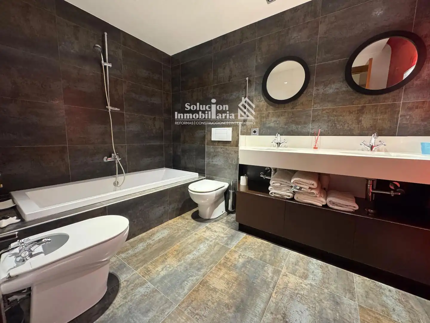 Baño de Piso en venta en Salamanca con Calefacción y Amueblado