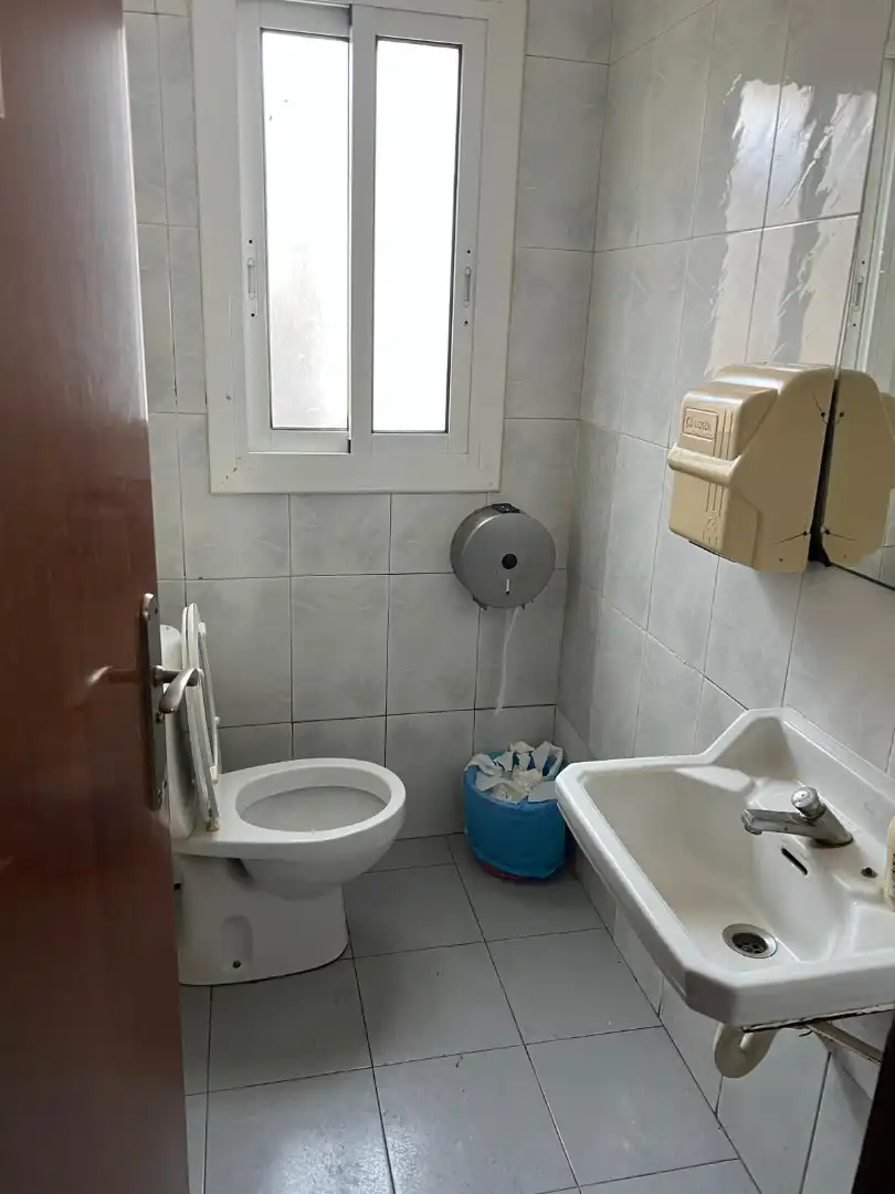 Baño de Local en venta en Mont-roig del Camp con Aire acondicionado, Terraza y Amueblado