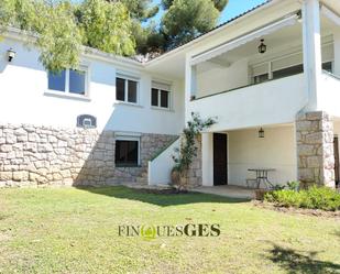 Vista exterior de Casa o xalet en venda en  Tarragona Capital amb Jardí privat, Terrassa i Traster