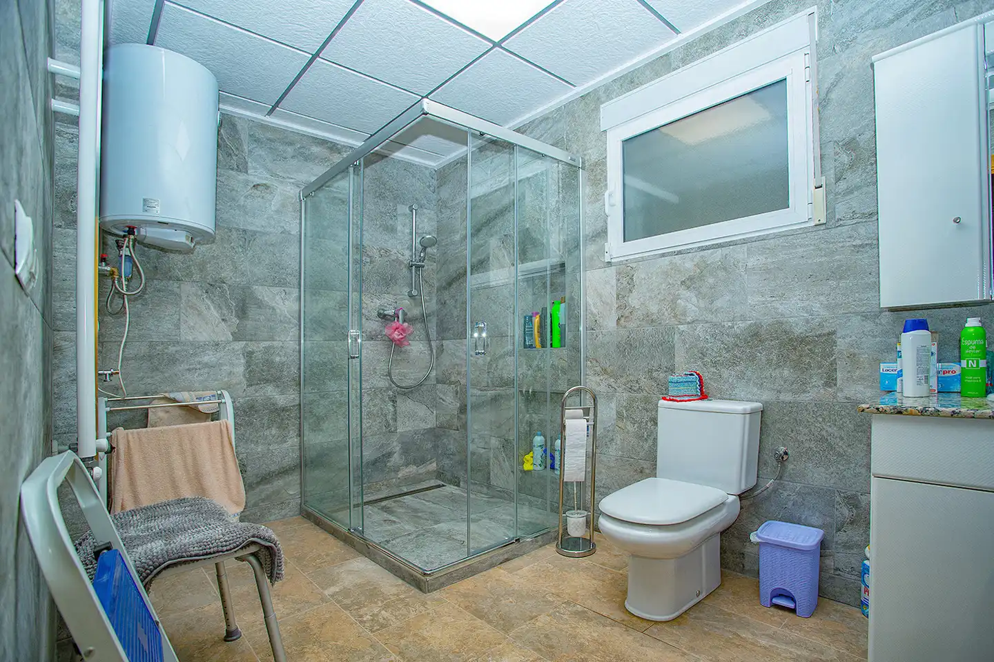 Baño de Finca rústica en venta en Aspe con Aire acondicionado, Calefacción y Jardín privado