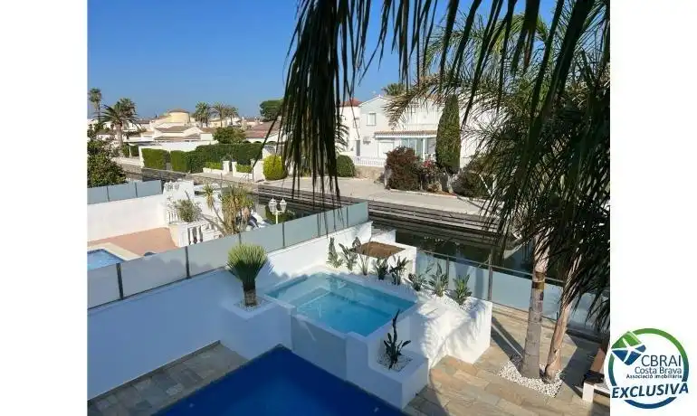 Casa amb piscina en venda a Carrer Carrer Falconera, imagen 25