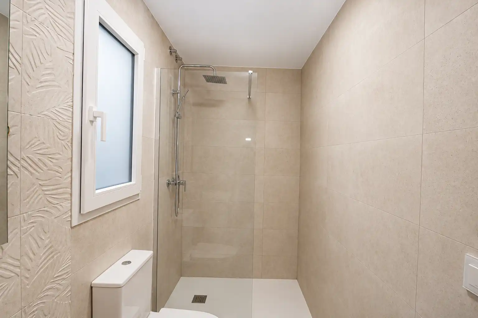 Badezimmer von Wohnung zur Miete in Picanya mit Abstellraum