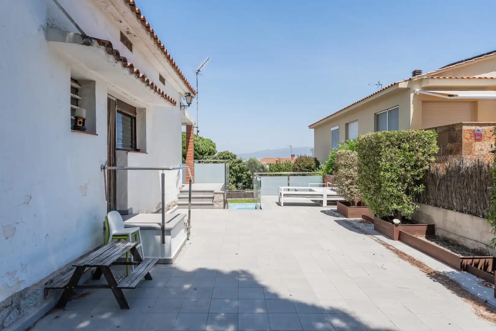 Terrassa de Casa o xalet en venda en Montornès del Vallès amb Calefacció, Jardí privat i Piscina