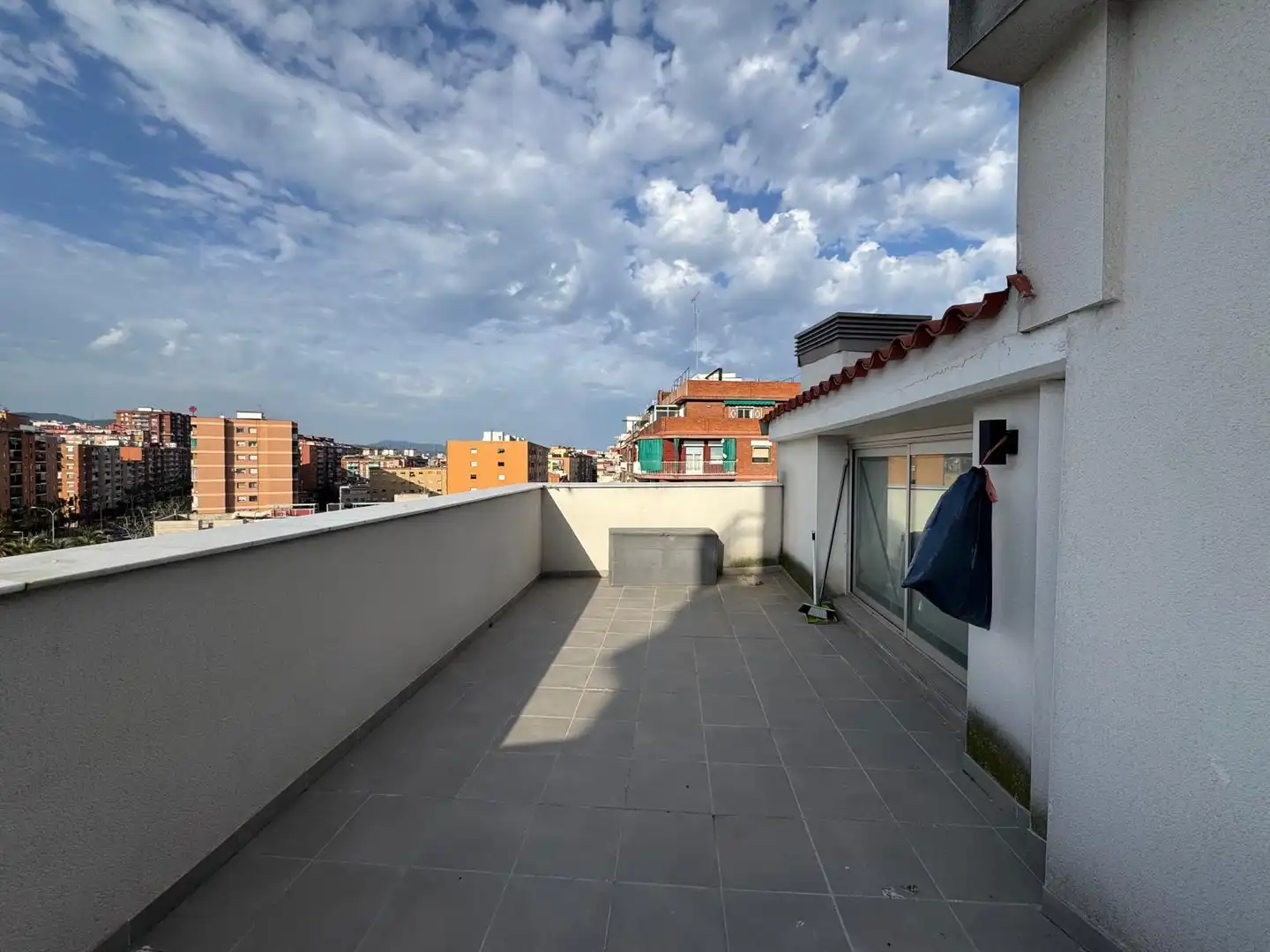 Terrasse von Dachboden zum Verkauf in Badalona mit Klimaanlage, Heizung und Terrasse