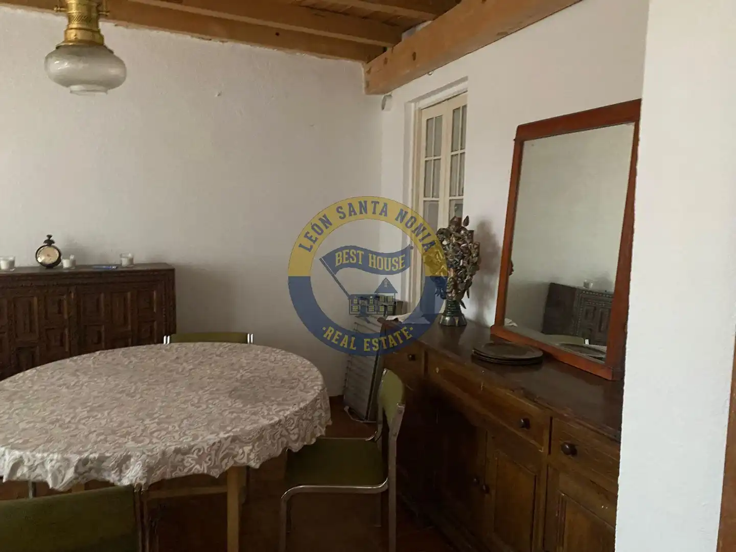 Casa o xalet en venda en Garrafe de Torío amb Calefacció, Jardí privat i Terrassa