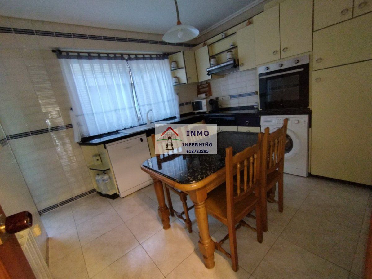 Kitchen of Flat to rent in Ferrol  with Heating, Parquet flooring and Terrace