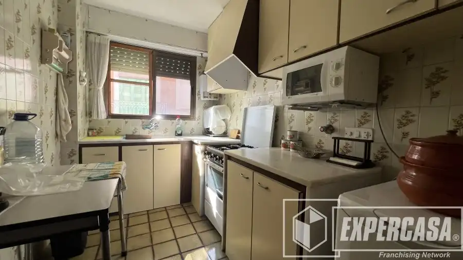 Cocina de Piso en venta en Navajas con Trastero y Amueblado