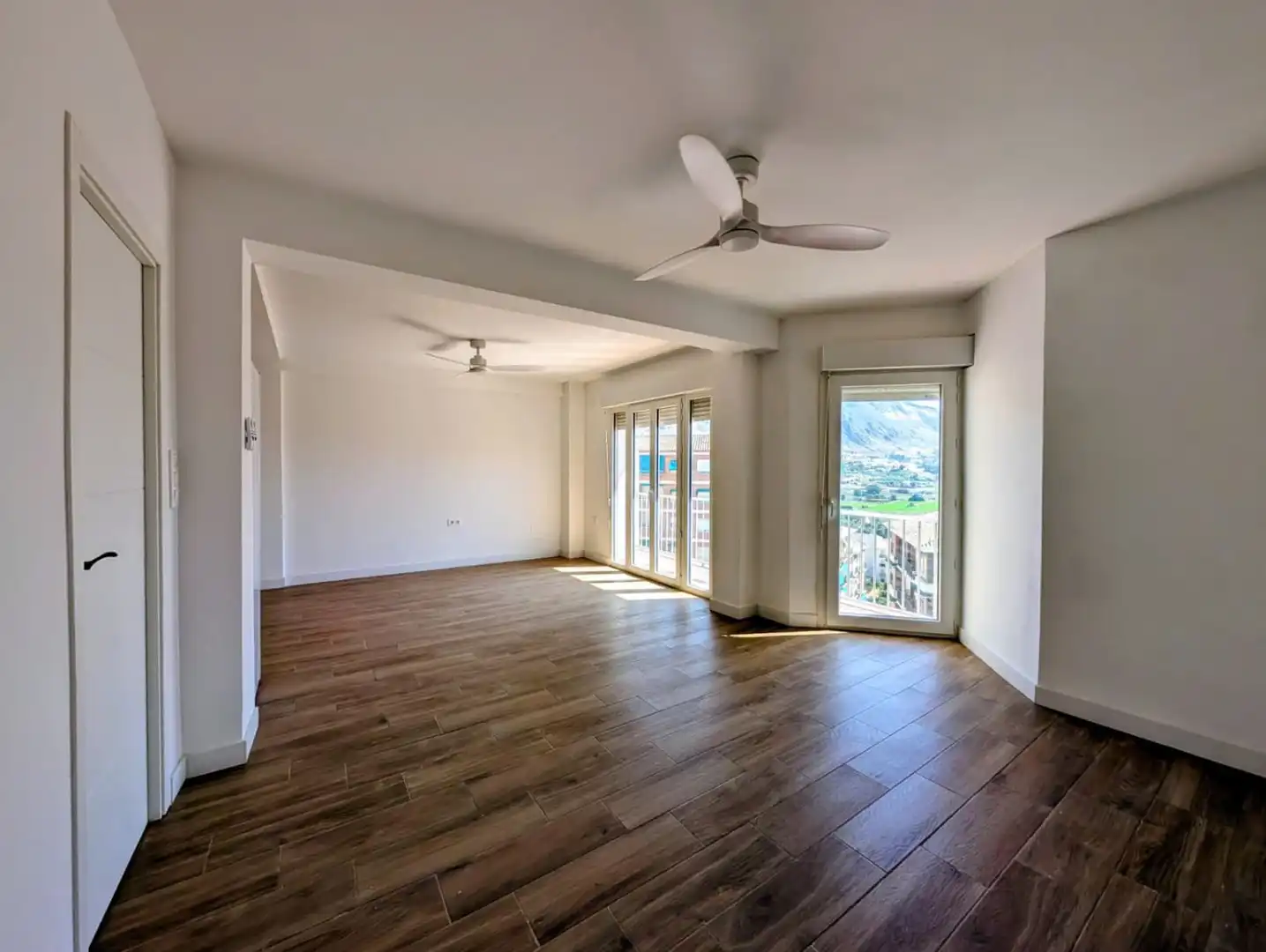 Wohnzimmer von Wohnung zur Miete in Loja mit Terrasse