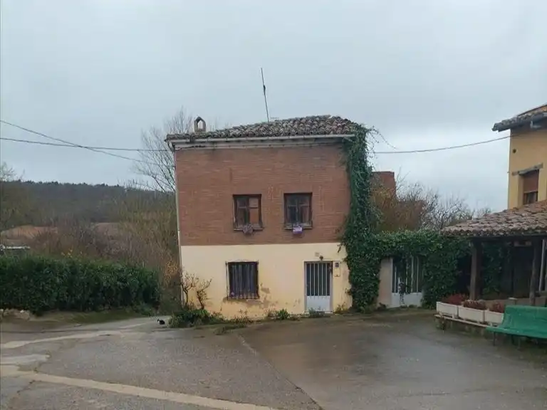 Vista exterior de Casa o chalet en venta en Villafranca Montes de Oca