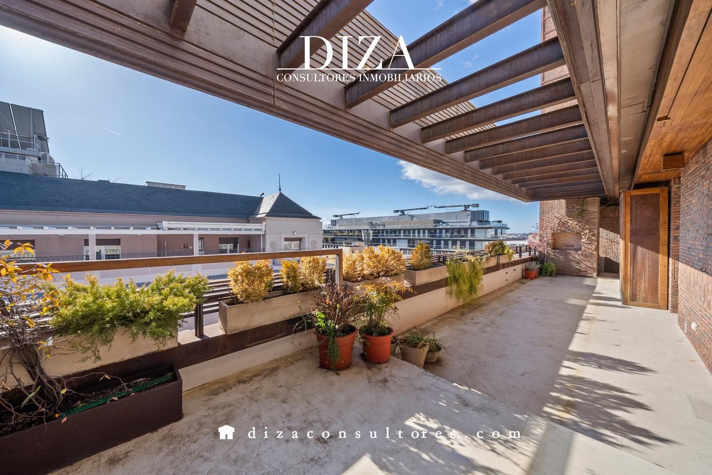 Terraza de Ático en venta en  Madrid Capital con Aire acondicionado, Calefacción y Terraza