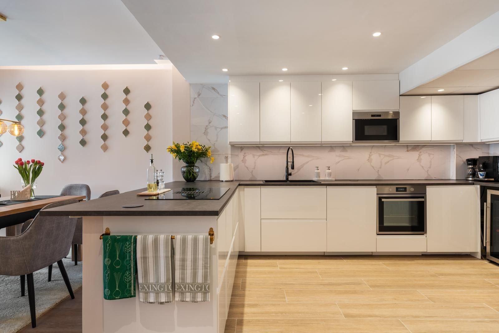 Kitchen of Planta baja to rent in Marbella  with Private garden, Terrace and Balcony