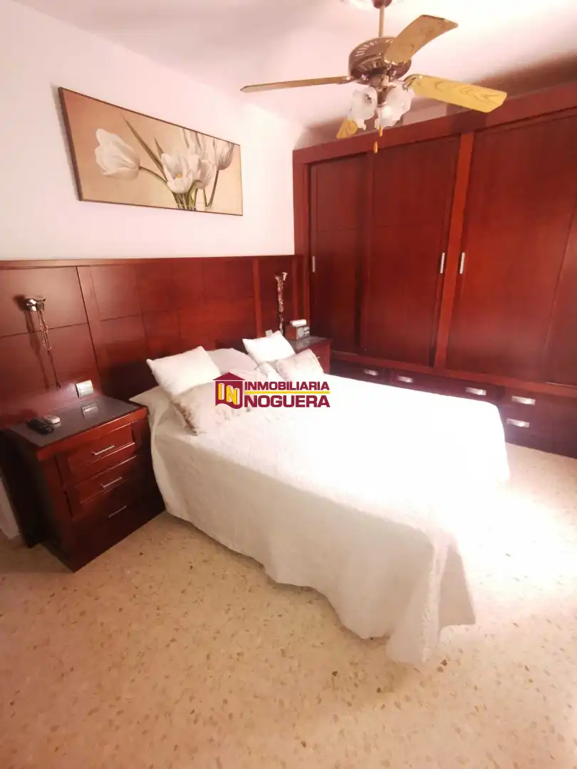 Habitación de Ático en venta en Écija con Terraza y Balcón