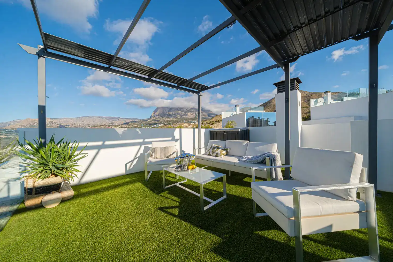 Terraza de Casa o chalet en venta en Finestrat con Aire acondicionado, Calefacción y Jardín privado