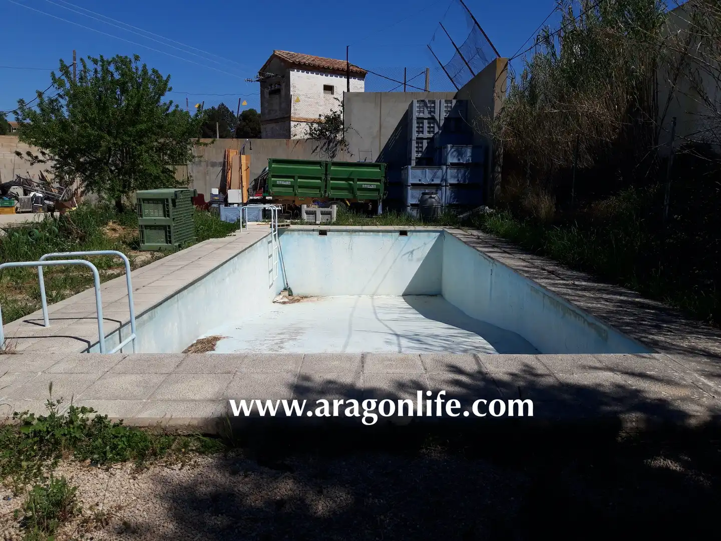 Swimming pool of Houses for sale in Maella  with Heating, Private garden and Terrace