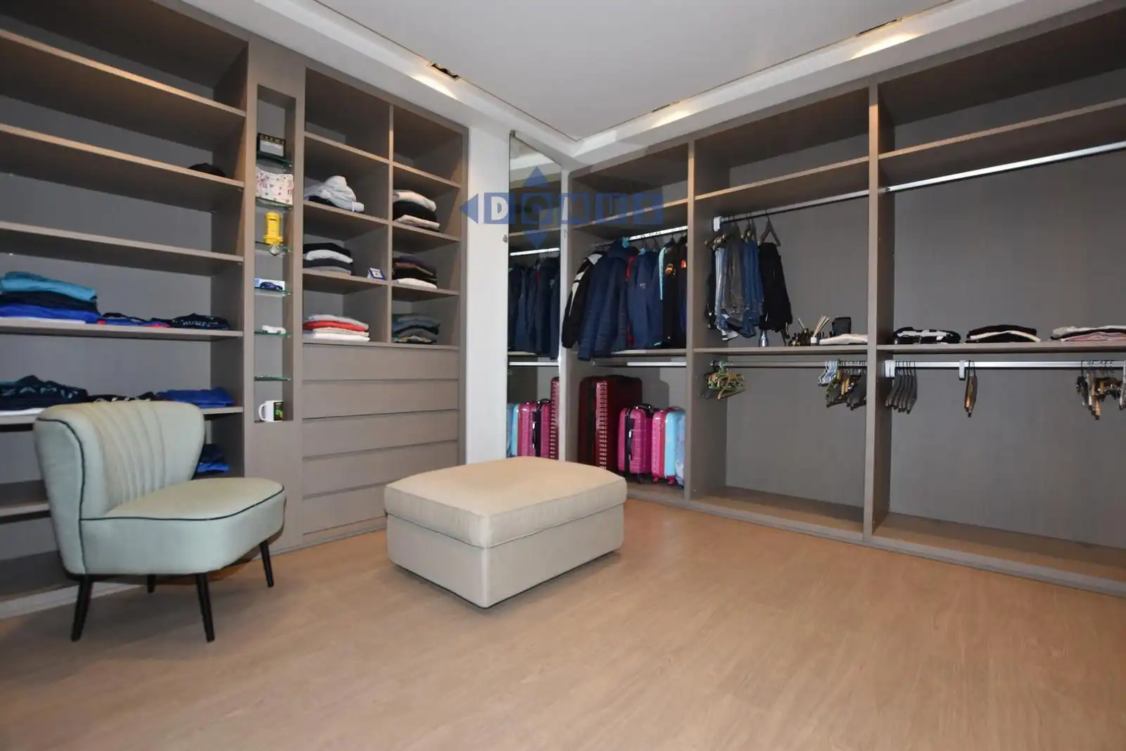 Habitación de Piso en venta en Ronda con Aire acondicionado, Calefacción y Amueblado