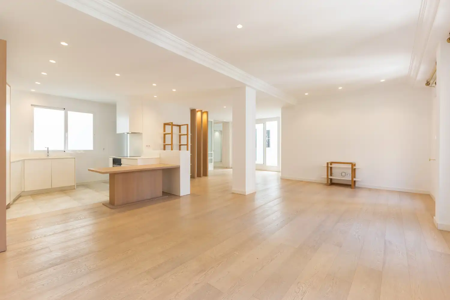Living room of Flat for rent in Valencia  with Air Conditioner, Heating and Furnished