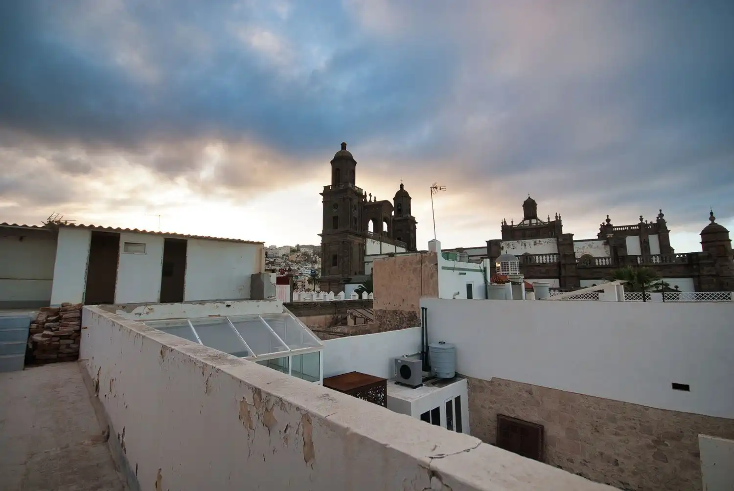 Vista exterior de Edifici en venda en Las Palmas de Gran Canaria