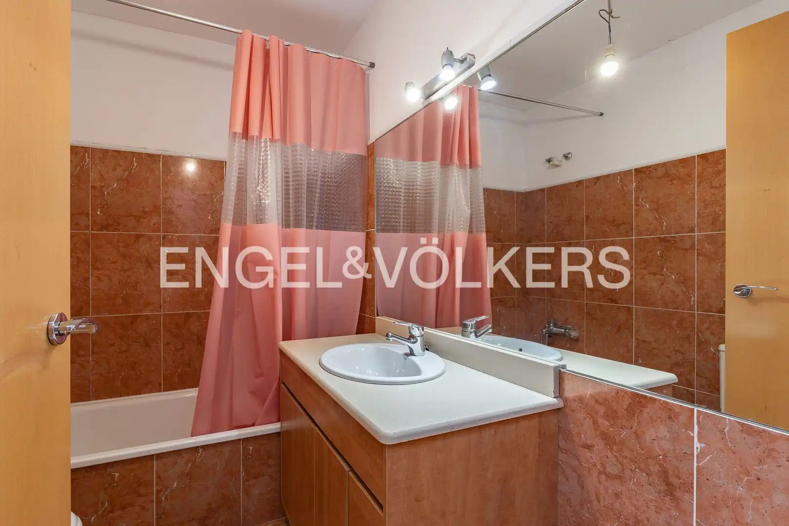 Bathroom of Detached homes for sale in Sant Celoni, Barcelona