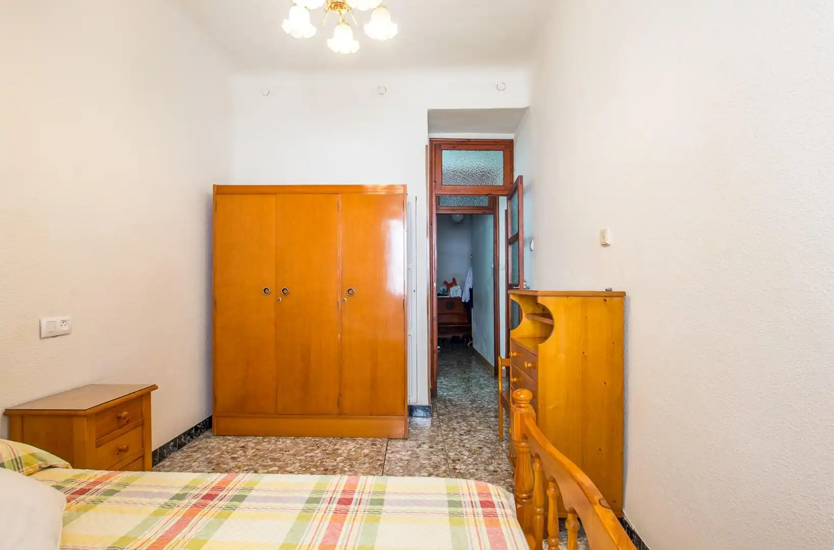 Buildings for sale in Mula