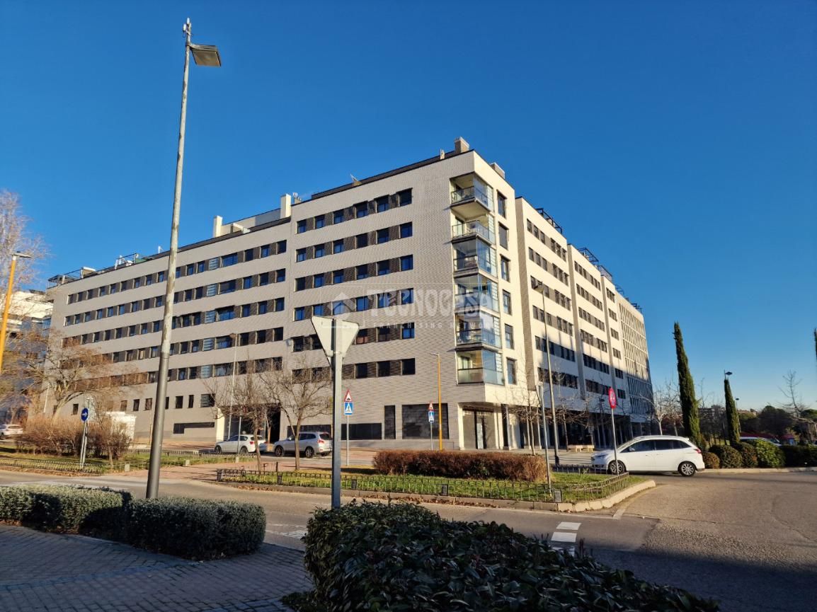 Exterior view of Flat for rent in Alcorcón  with Air Conditioner, Heating and Storage room