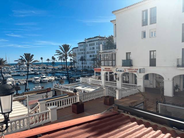 Apartamento en Venta en Calle Delfín, 6 en Puerto de la Duquesa