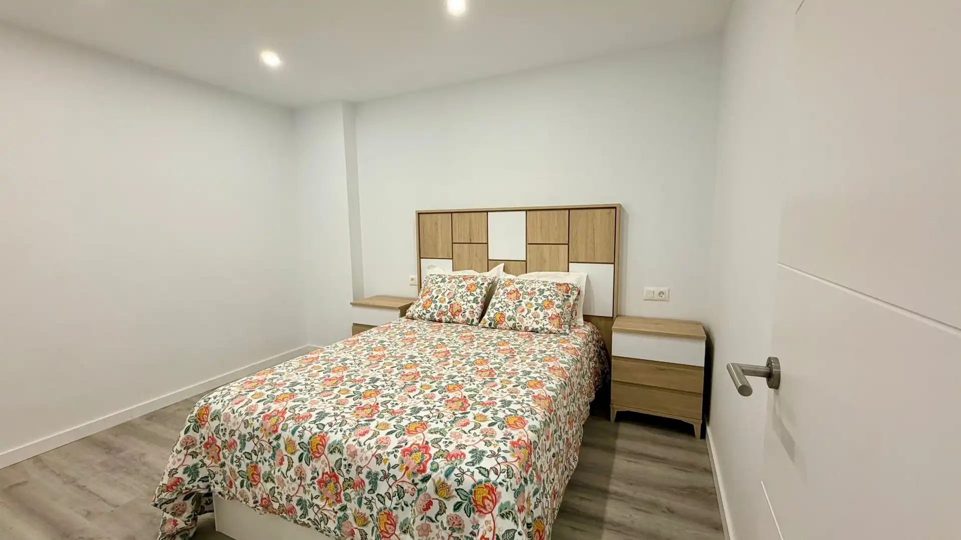 Apartment mit Pool zum Verkauf in Los Angeles 4, imagen 2