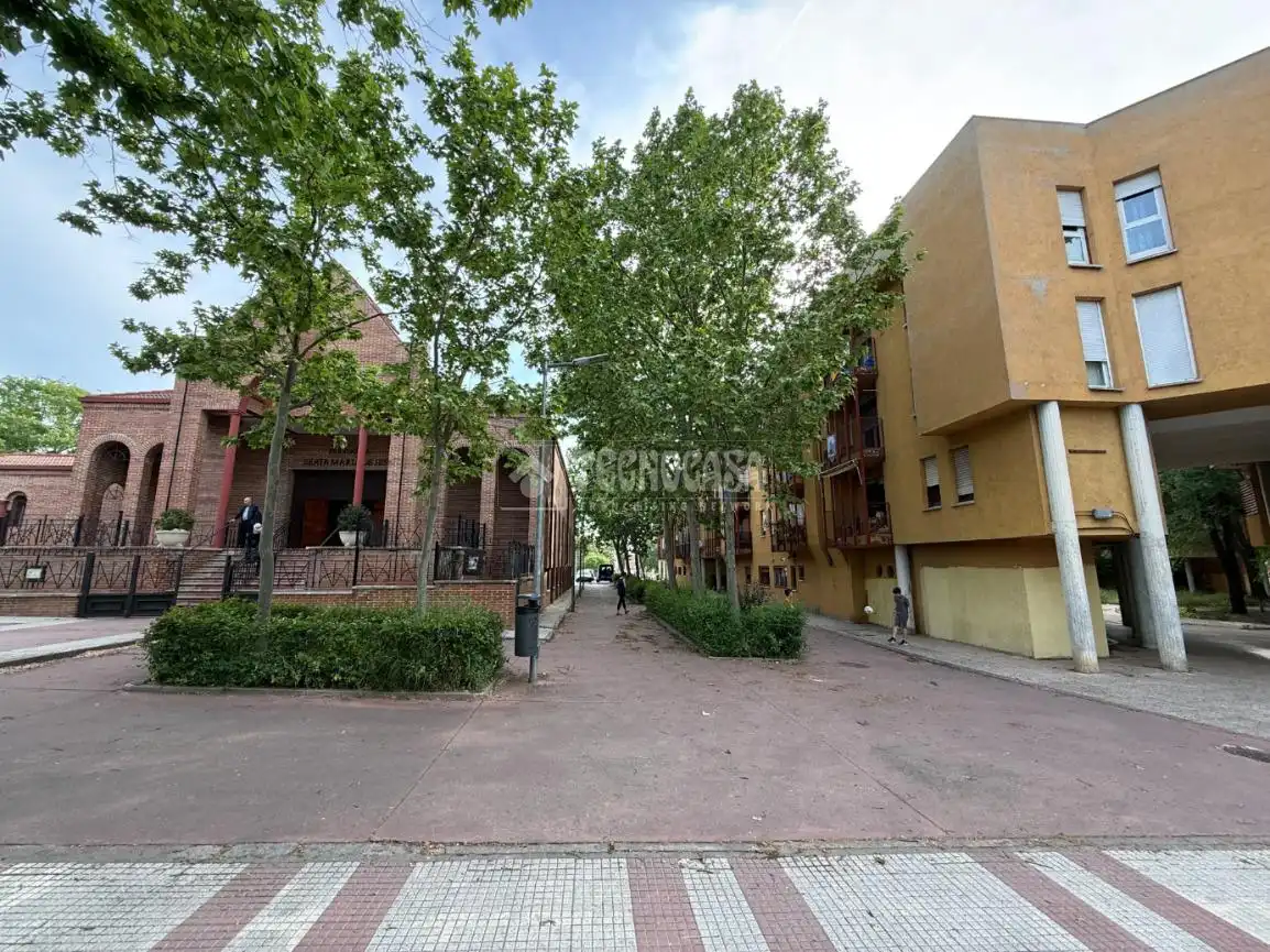 Exterior view of Flat for sale in Guadalajara  with Air Conditioner, Heating and Balcony