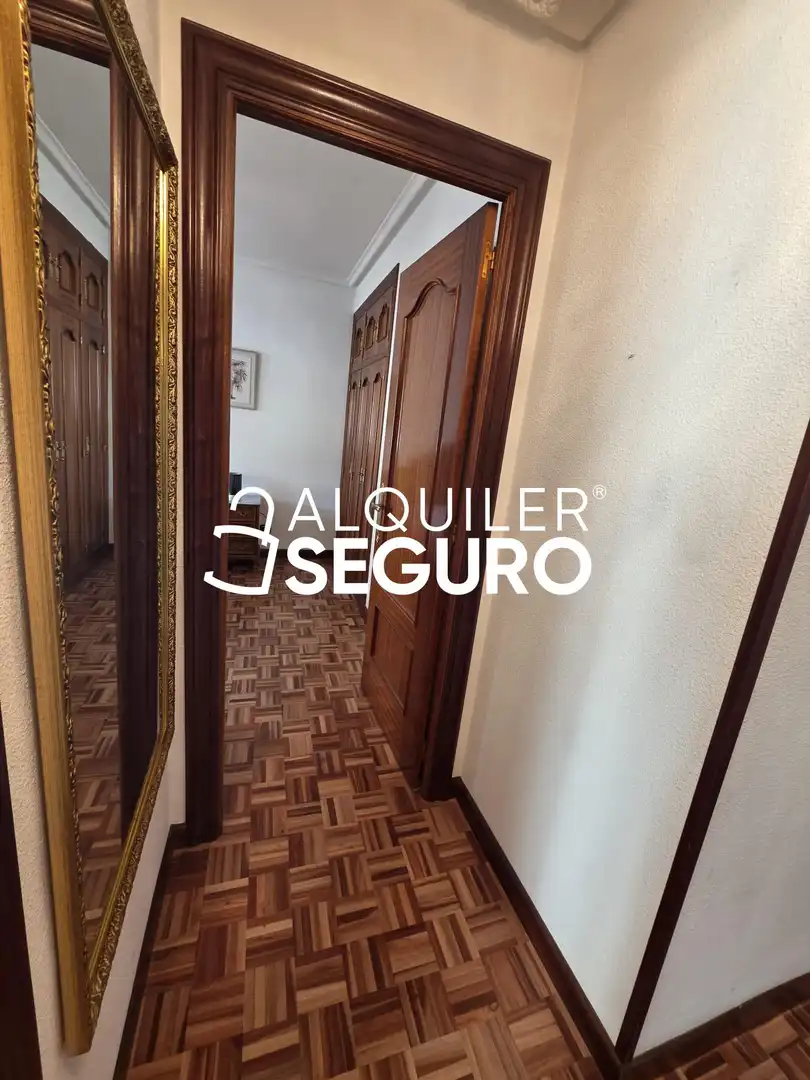 Flat for rent in Burgos  with Heating, Terrace and Furnished