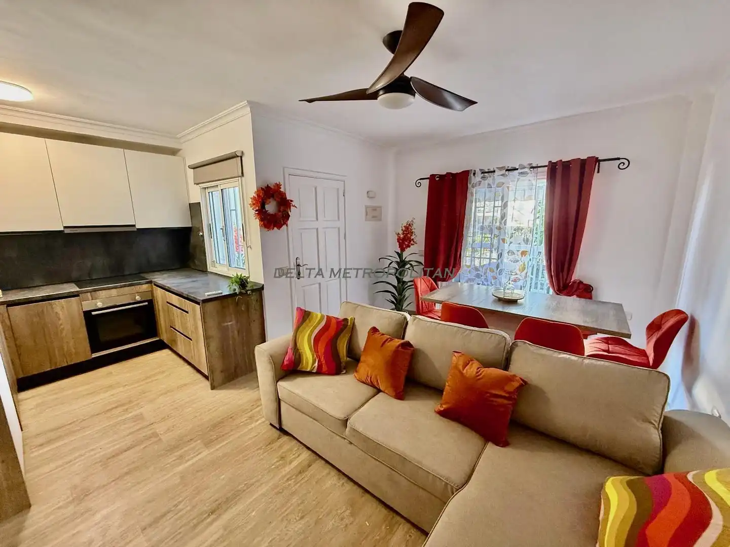 Living room of Duplexes for sale in San Miguel de Abona  with Air Conditioner, Terrace and Storage room