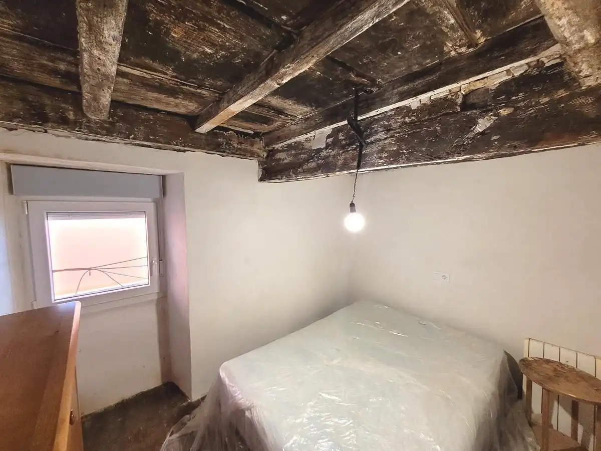 Habitación de Casa adosada en venta en Llanes con Trastero
