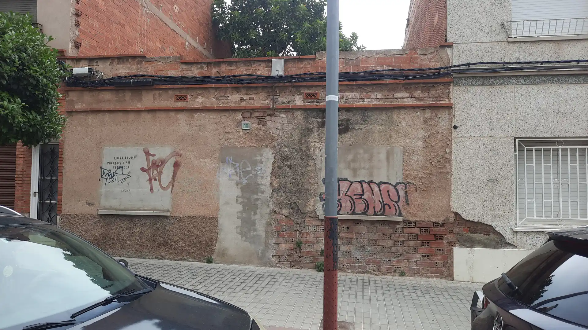 Außenansicht von Residential zum Verkauf in Terrassa
