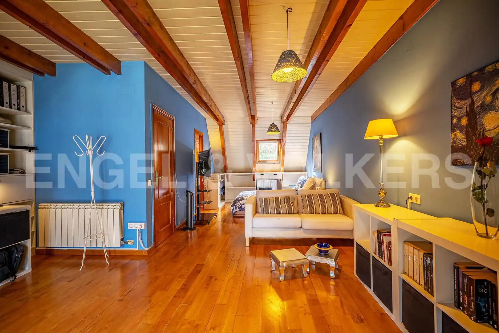 Sala d'estar de Casa adosada en venda en Bossòst amb Calefacció, Parquet i Terrassa