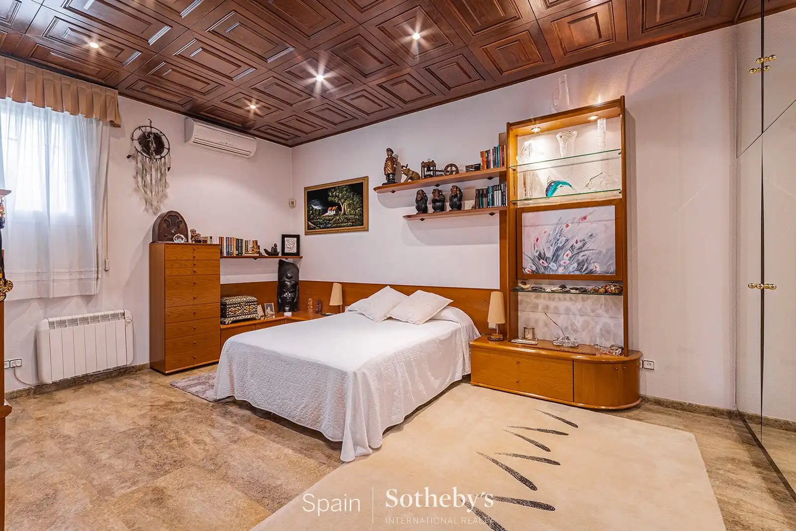 Dormitori de Casa o xalet en venda en Barcelona amb Aire condicionat, Calefacció i Jardí privat